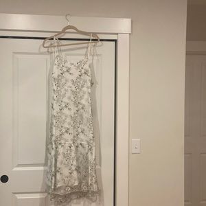 Lulu’s Floral - White & Green dress, tags on